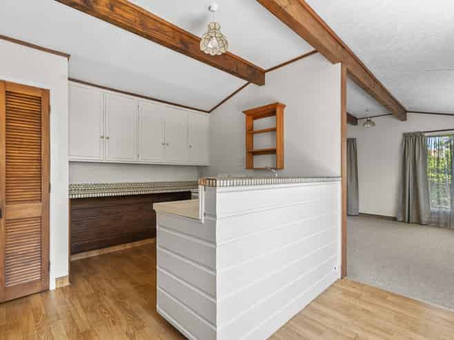 16  Lytton Street , Glenholme