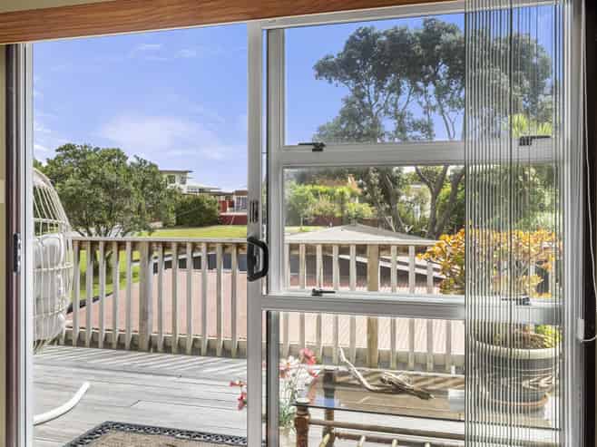 14B Taipari Avenue, Raglan