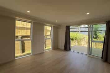 41F Wickman Way, Mangere East