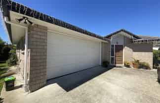 54A Valentine Street, Papakura