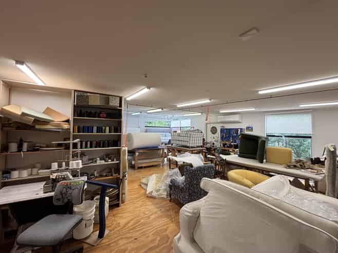 For Lease | Showroom, Office & Warehouse