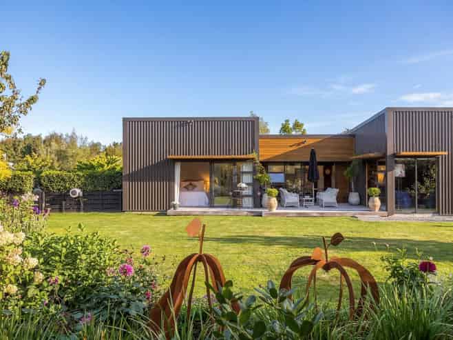 68 Kuratawhiti Street, Greytown