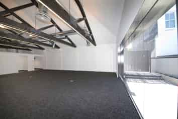 Modern Commercial Space – Jervois Rd