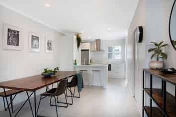 23 Vincent McGrath Crescent, Swanson