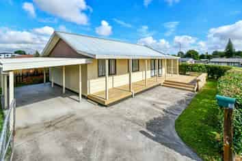 1/60 Red Crest Avenue, Papakura