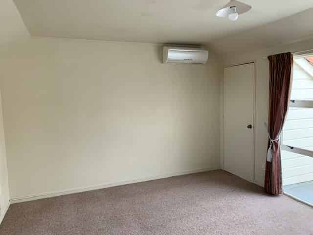 2 Honey-Tye Way, Stoke