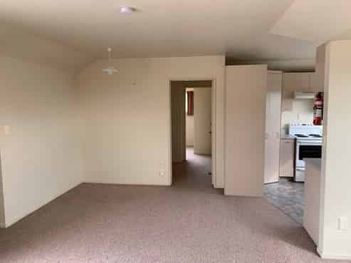 2 Honey-Tye Way, Stoke