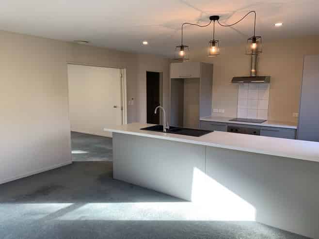 11a Havana Gdns, Shirley