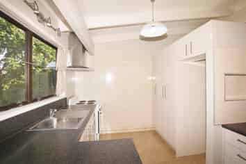 15 Stephen Avenue, Henderson