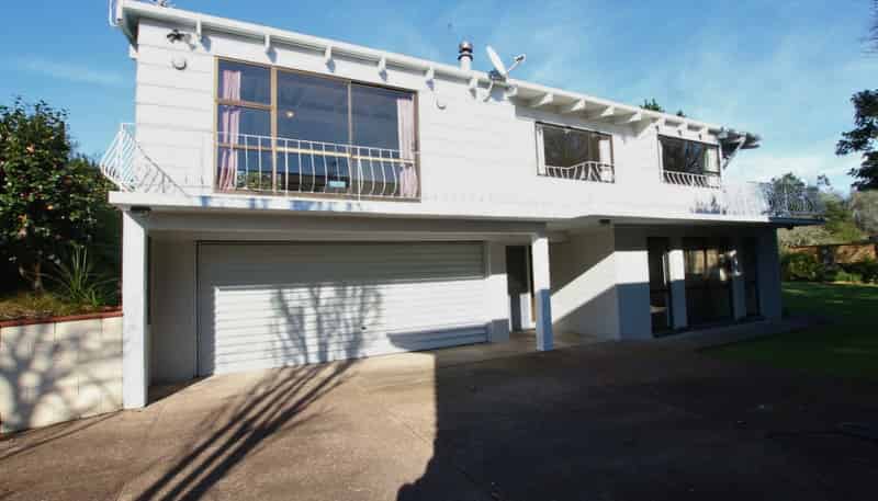 15 Stephen Avenue, Henderson