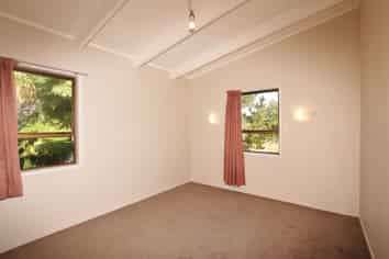 15 Stephen Avenue, Henderson