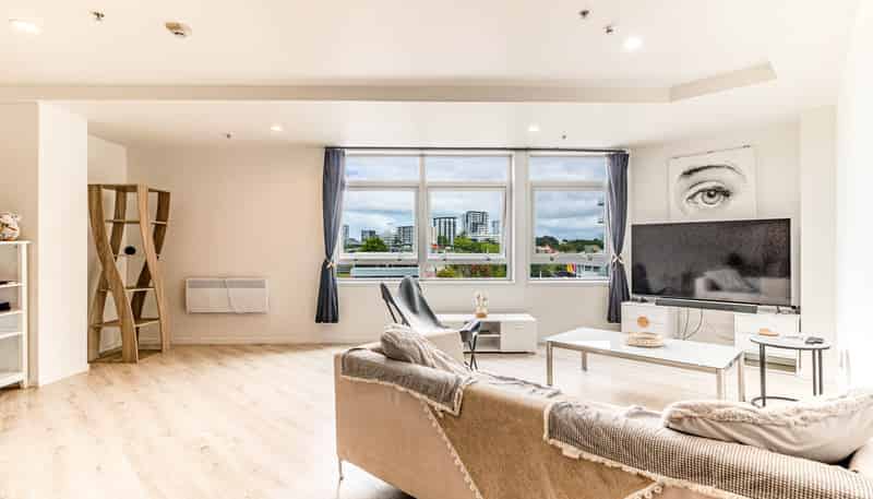 6J/205 Hobson Street, Auckland Central