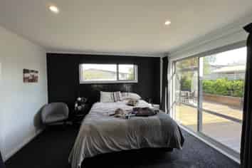 30 Peter Hall Drive, Kelvin Grove