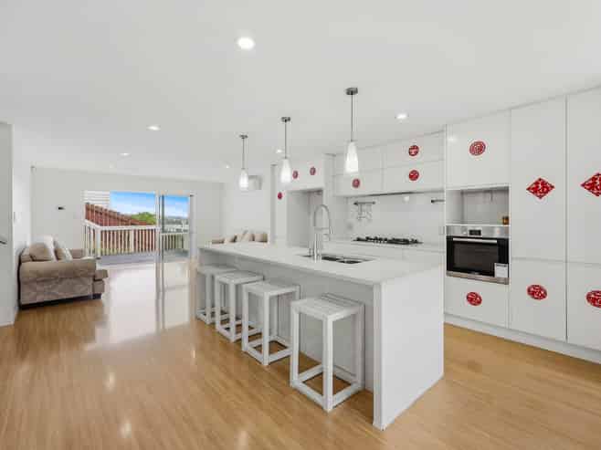 101 Bayside Drive, Browns Bay