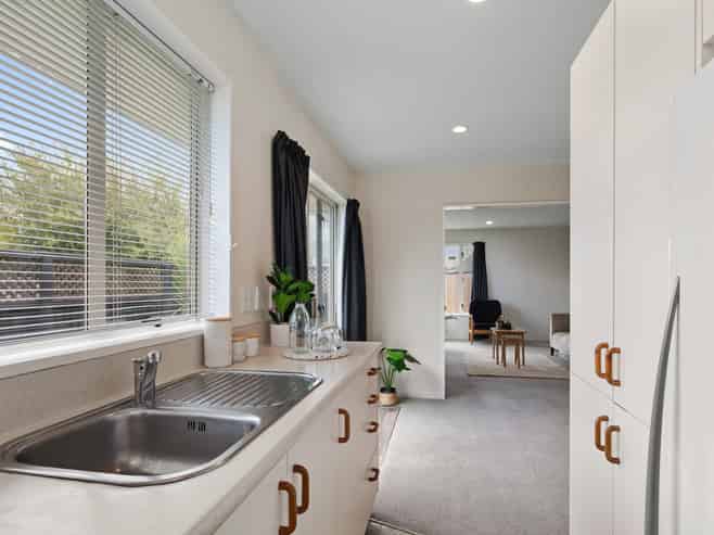 1/44A Division Street, Riccarton