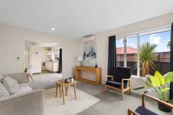 1/44A Division Street, Riccarton