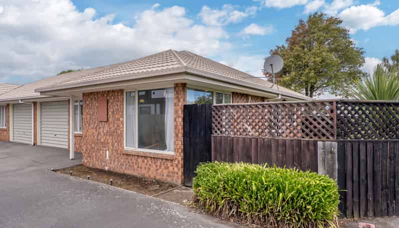 1/44A Division Street, Riccarton