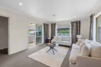 9 Pembroke Street , Avondale