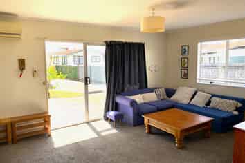 12 Alpha Avenue, Coastlands