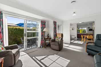 1/102 Terrace Road, Parkvale