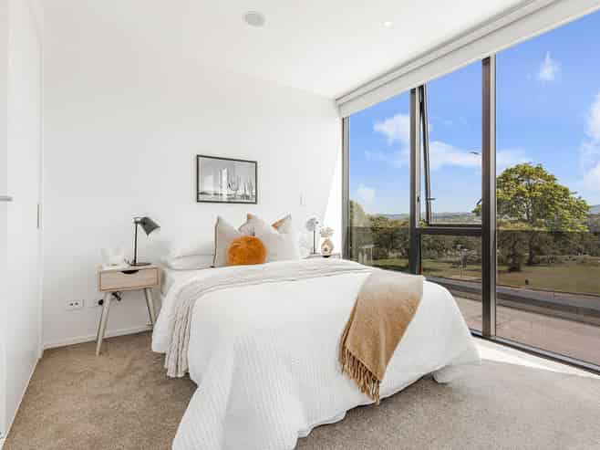 103/1 Buscomb Avenue, Henderson