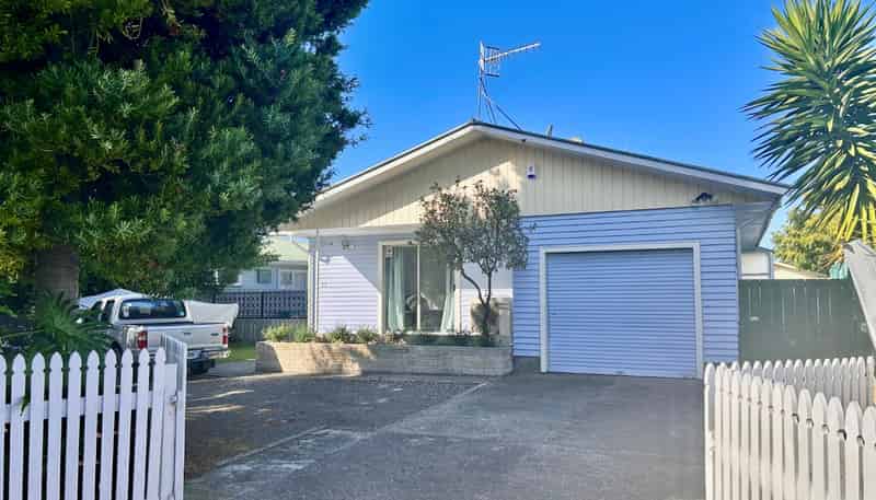 22 Scully Crescent, Onekawa