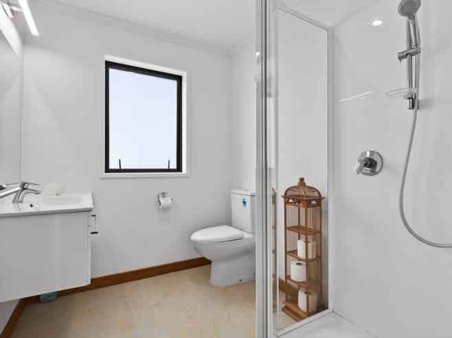 573 Valley Road, Kaiwaka