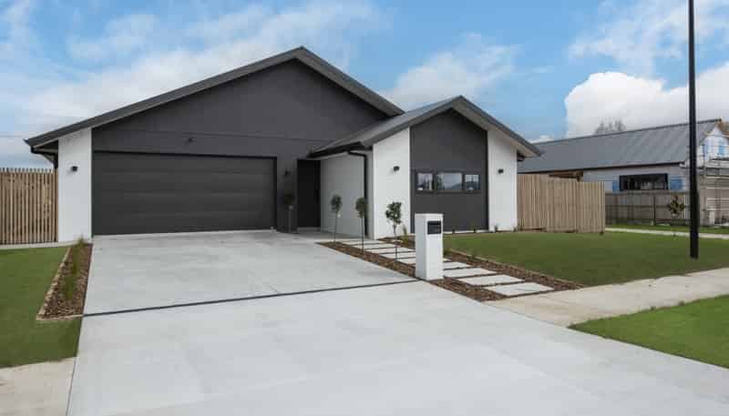 23 Whakahaumako Road, Cambridge
