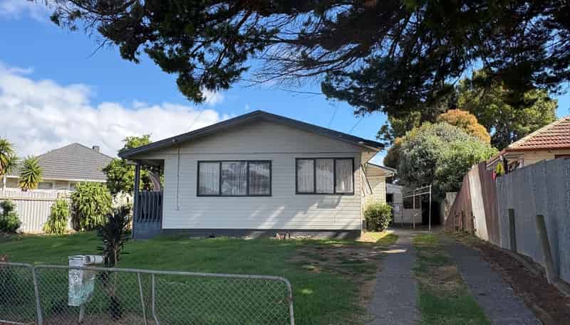 20 Kairanga Street, Mangere East
