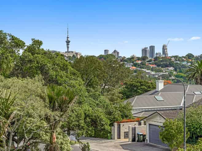 37 Arney Crescent, Remuera