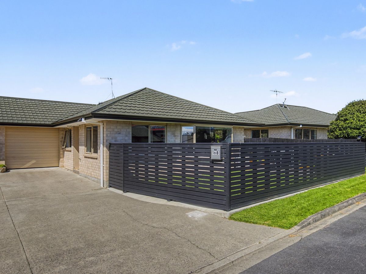 16B Dennis Taylor Court, Paraparaumu, Kapiti Coast, Wellington - Photo 2