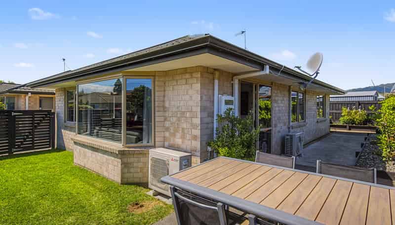 16B Dennis Taylor Court, Paraparaumu