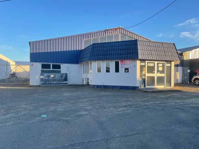 Industrial With Yard