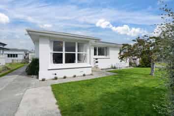 87 Eglinton Street, Winton