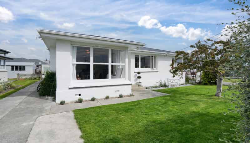 87 Eglinton Street, Winton