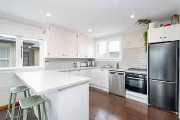 87 Eglinton Street, Winton