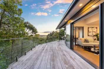 339 Ridge Road, Paremoremo