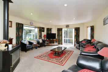 30 Farnswood Place, Redwood