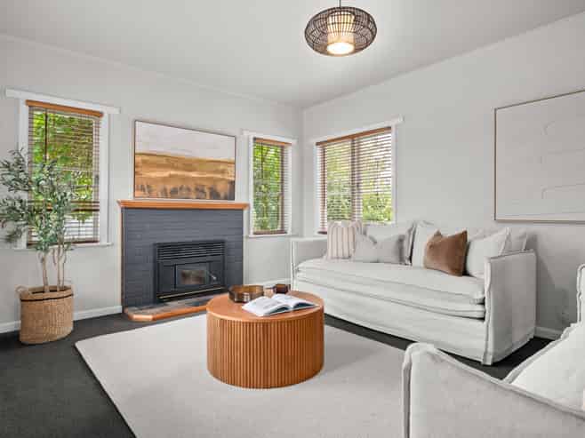 8 Bolmuir Road, Forest Lake