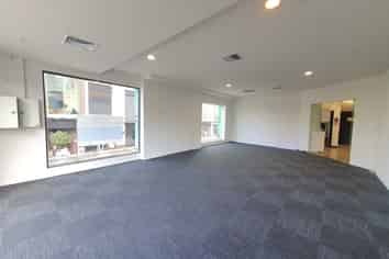 High-yield investment + owner occupier options