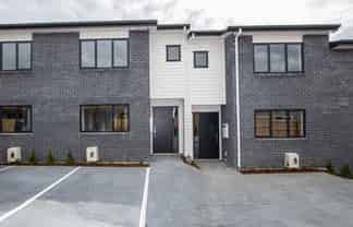 12/10 Charlemont Street, Whitiora