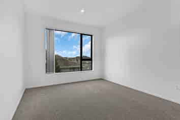 Auckland - Address withheld