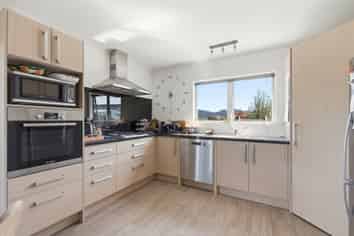 12 McDonald Place, Collingwood