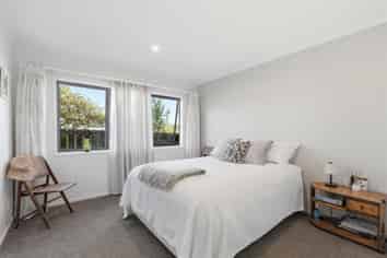 12 McDonald Place, Collingwood