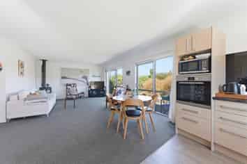 12 McDonald Place, Collingwood