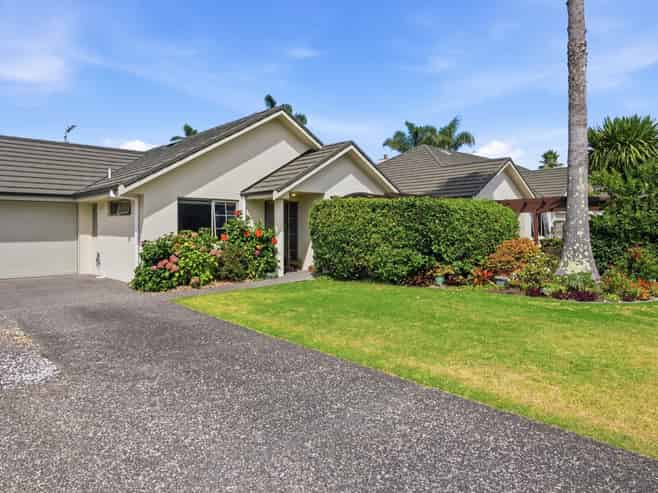 34/200 Papamoa Beach Road (Seacrest Resort), Papamoa