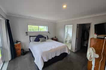 6 Harvest Court, Paraparaumu