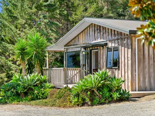 2188A Cove Road, Mangawhai
