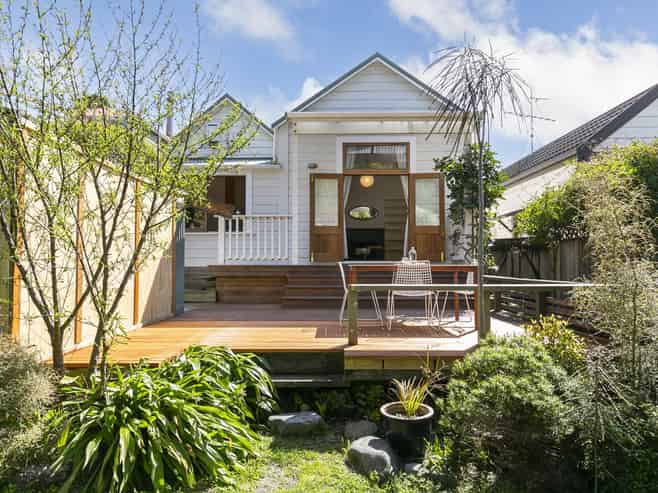 31 Edinburgh Terrace, Berhampore