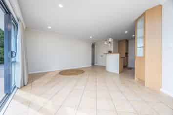 139 Roberta Crescent, Orewa